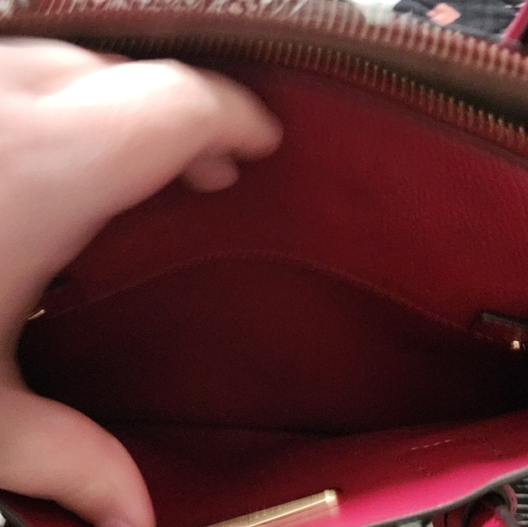 Medium Michael Kors Mercer Satchel (Mulberry) - Picture 3 of 8